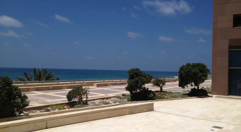 Leonardo Plaza Haifa Rum bild